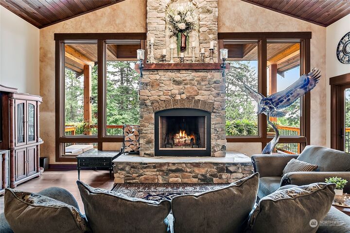Property Photo:  11872 Madrona Ridge Pl  WA 98221 
