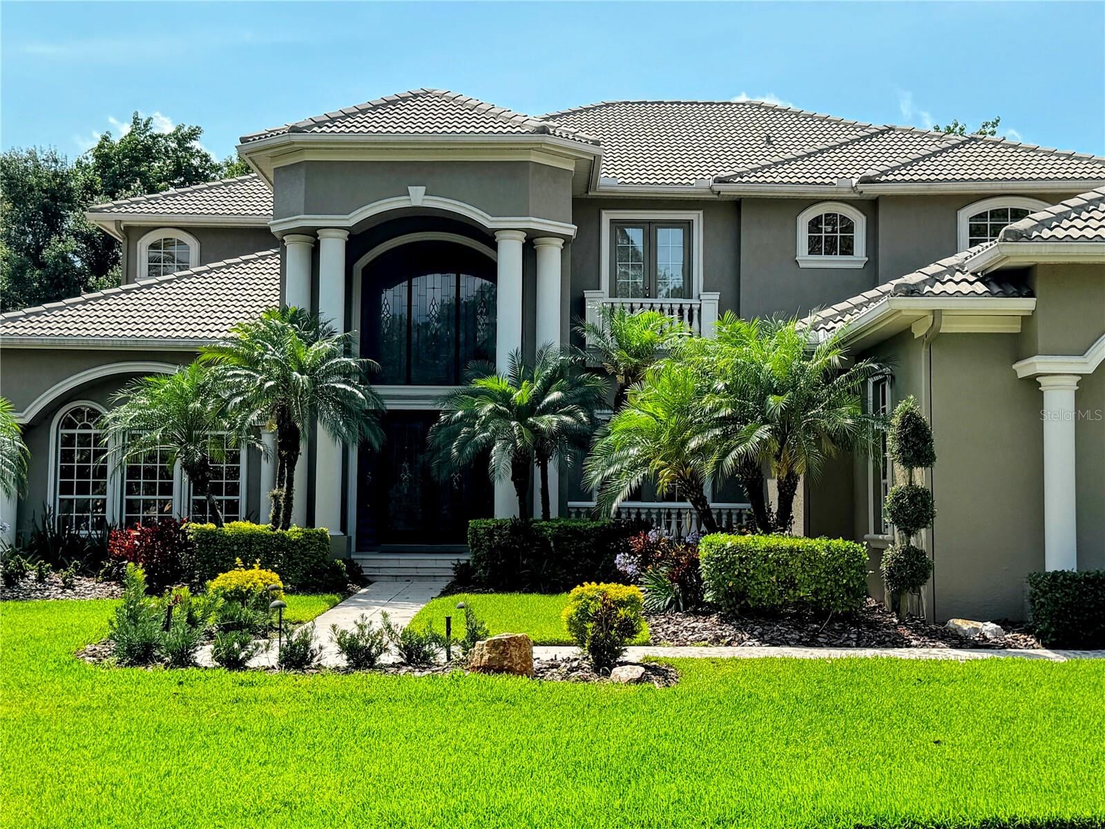 Property Photo: 5016 Givendale Lane FL 33647