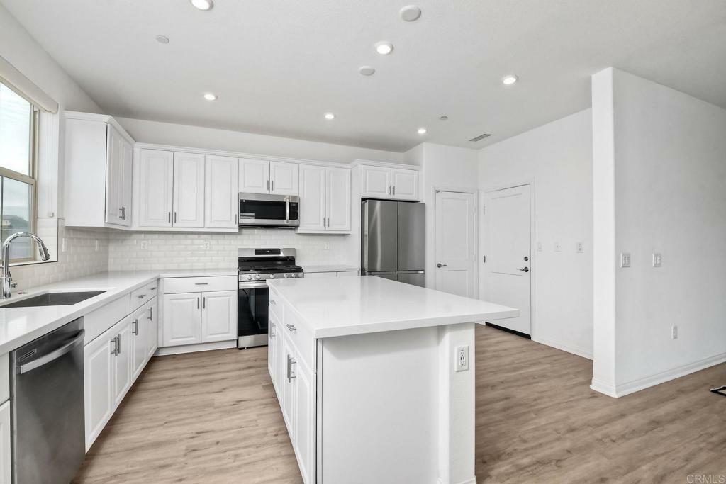 Property Photo: 1774 Valley Oak Way CA 92056