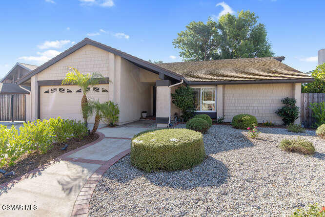 Property Photo:  2928 Sunflower Street  CA 91360 