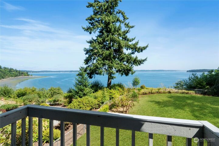 Property Photo:  1711 142nd Avenue SW  WA 98349 