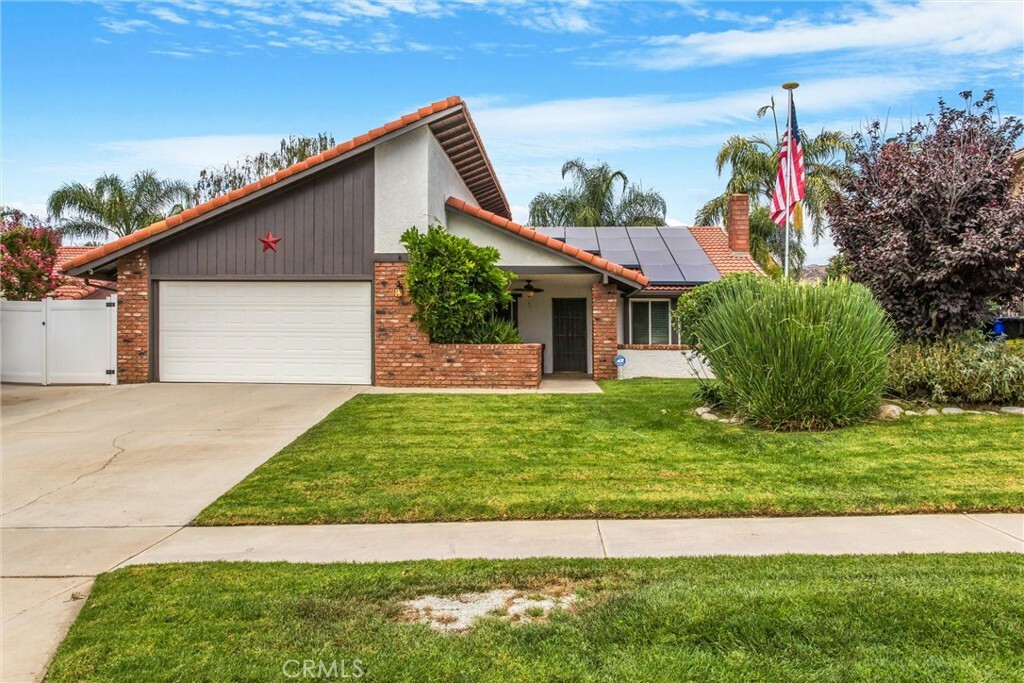 Property Photo:  35984 Leah Lane  CA 92399 