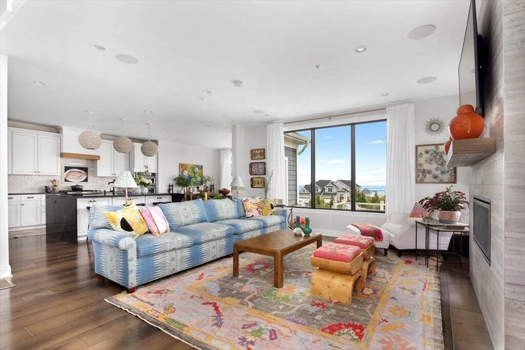 Property Photo:  2 Wendy Drive 1  MA 02066 