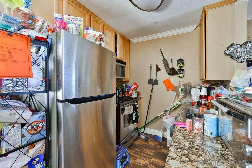 Property Photo: 201 Twin Oaks Ave 8 CA 91910