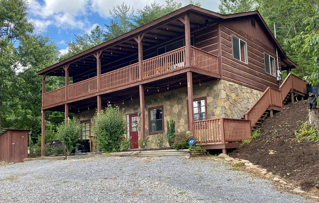 Property Photo:  291 Cove Hollow Road  TN 37722 