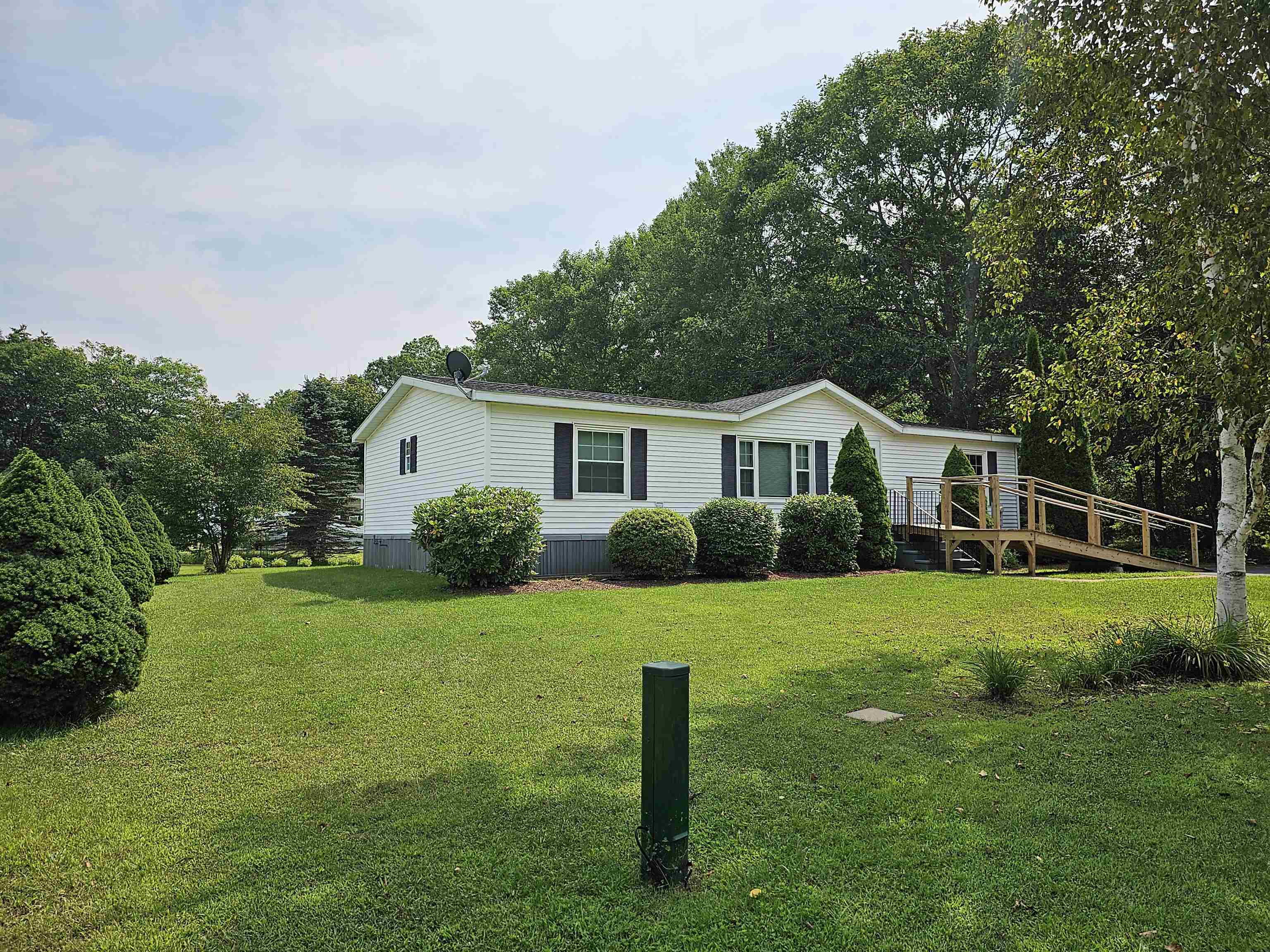 Property Photo:  5 Kennedy Street  NH 03234 