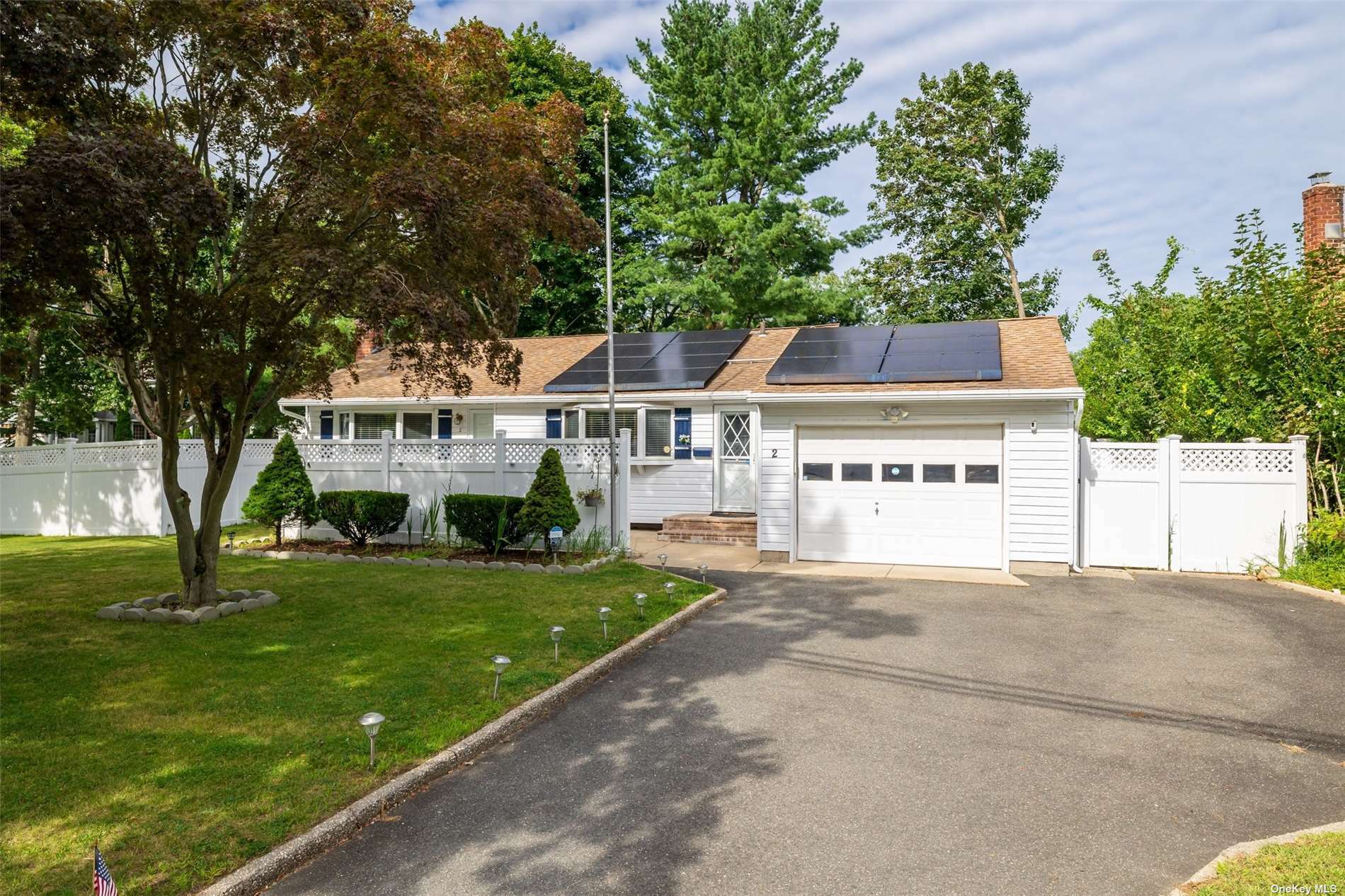 Property Photo:  2 Marvin Lane  NY 11725 