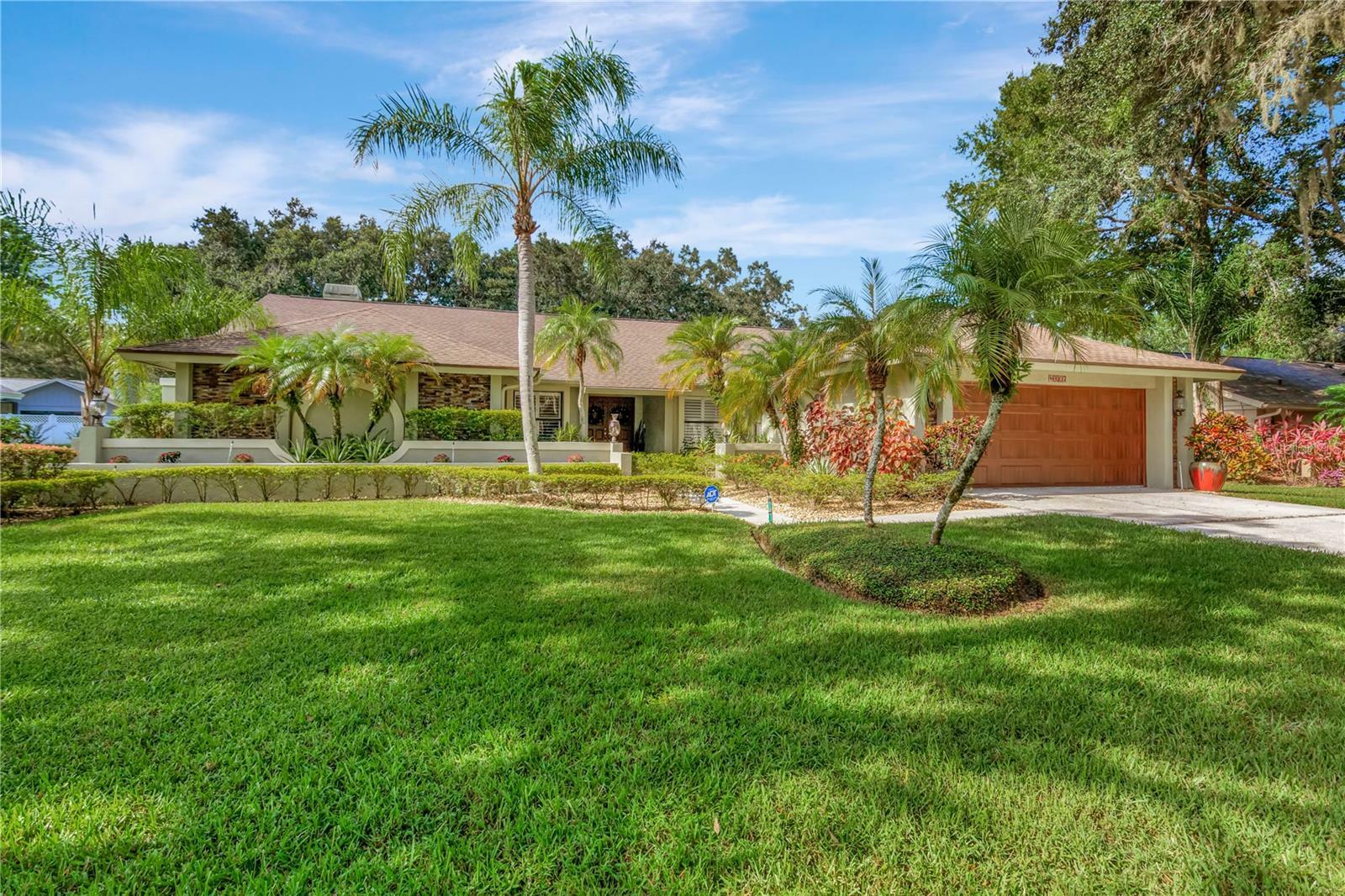 Property Photo:  16007 Wyndover Road  FL 33647 