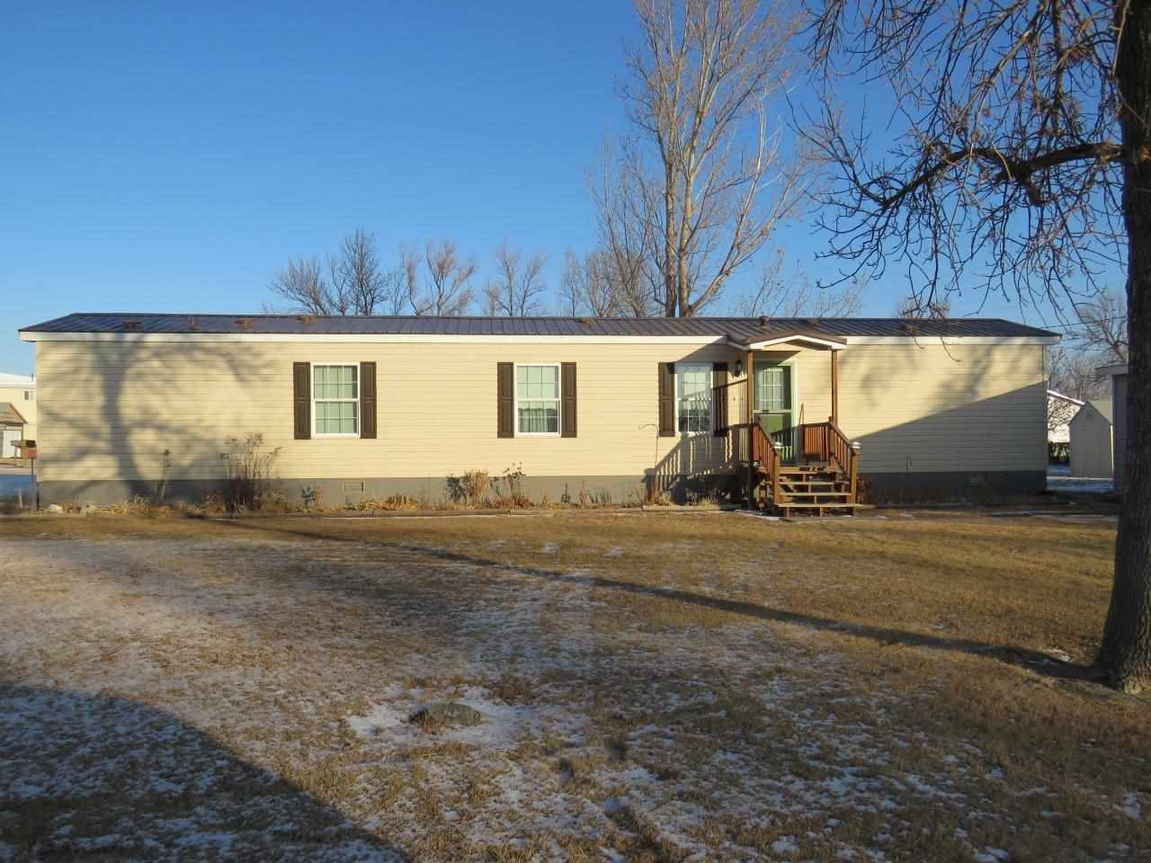 Property Photo: 106 John St ND 58731