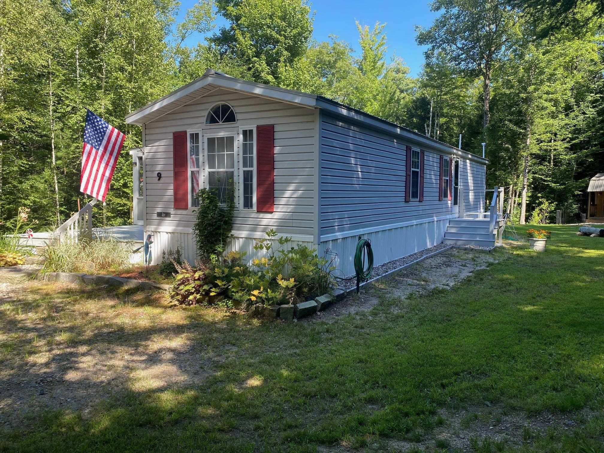Property Photo: 9 Scotch Pine Lane NH 03814