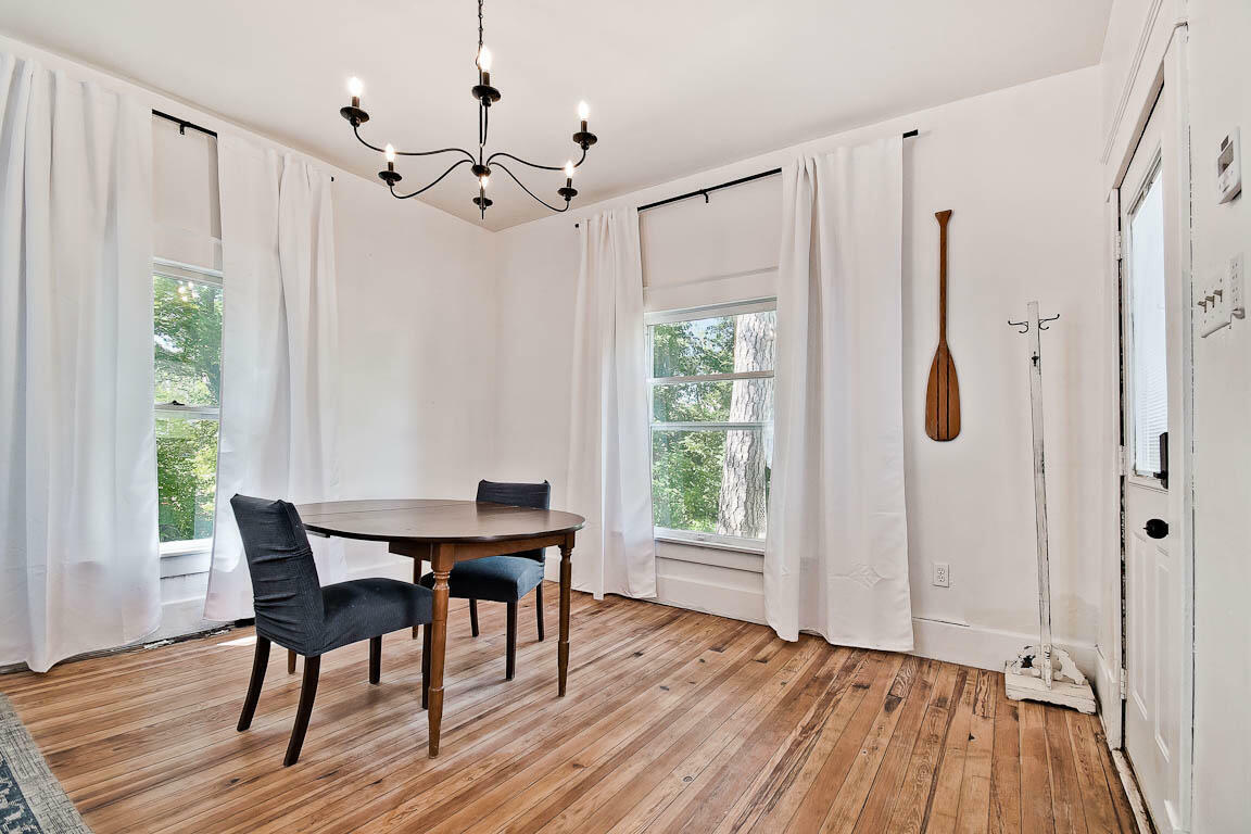Property Photo: 206 Apple Street MO 64831