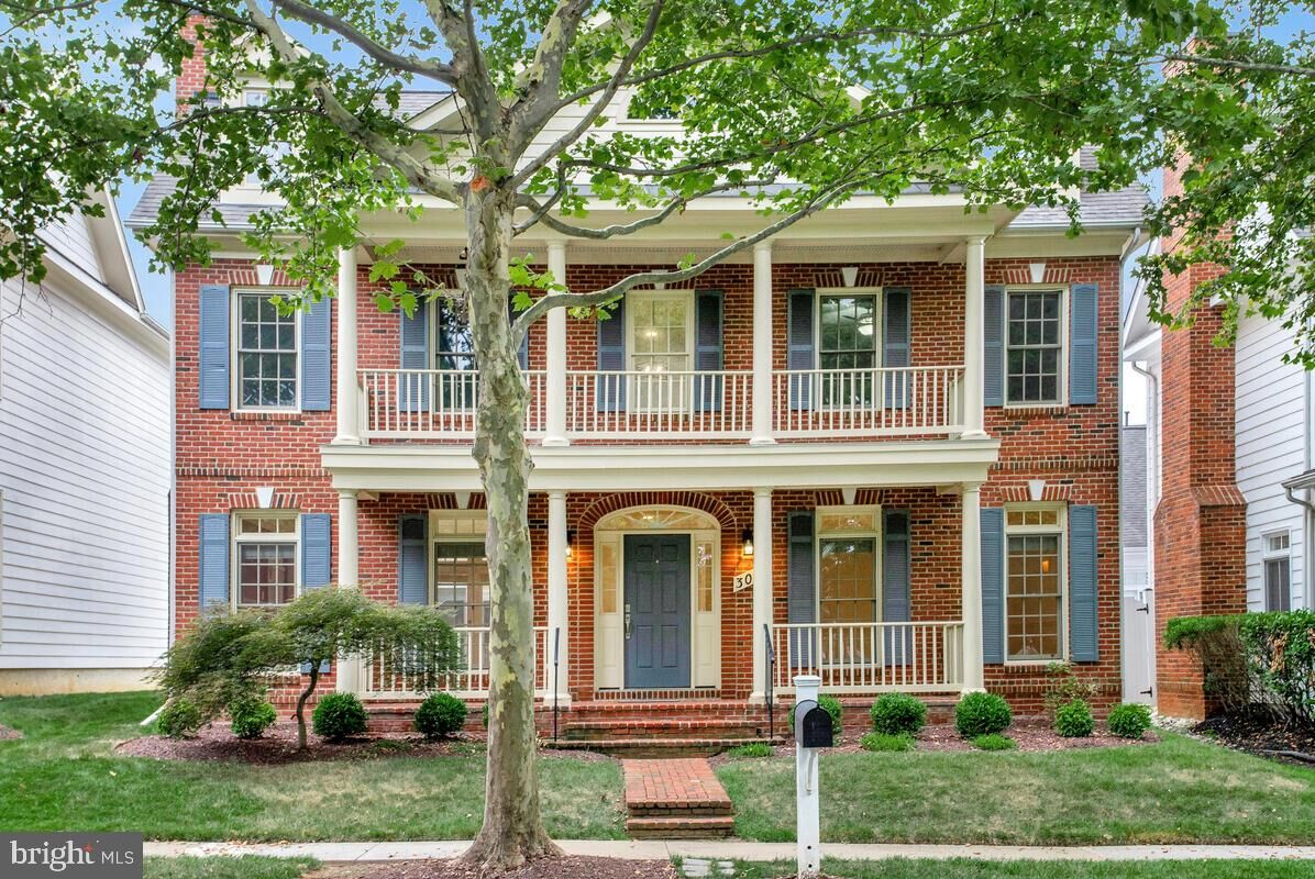 Property Photo:  307 Oak Knoll Drive  MD 20850 