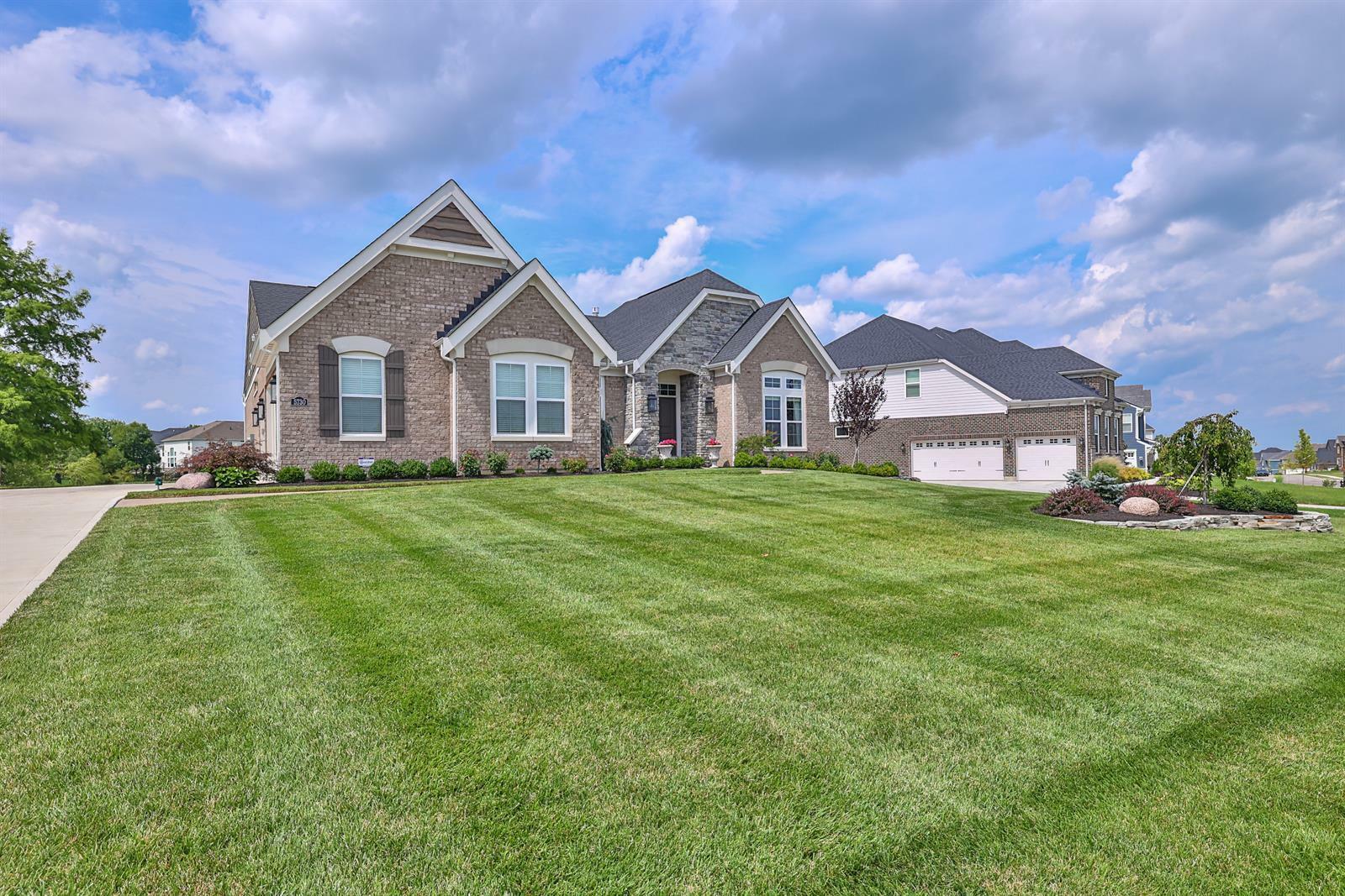 Property Photo: 5730 Sentinel Oak Dr OH 45040
