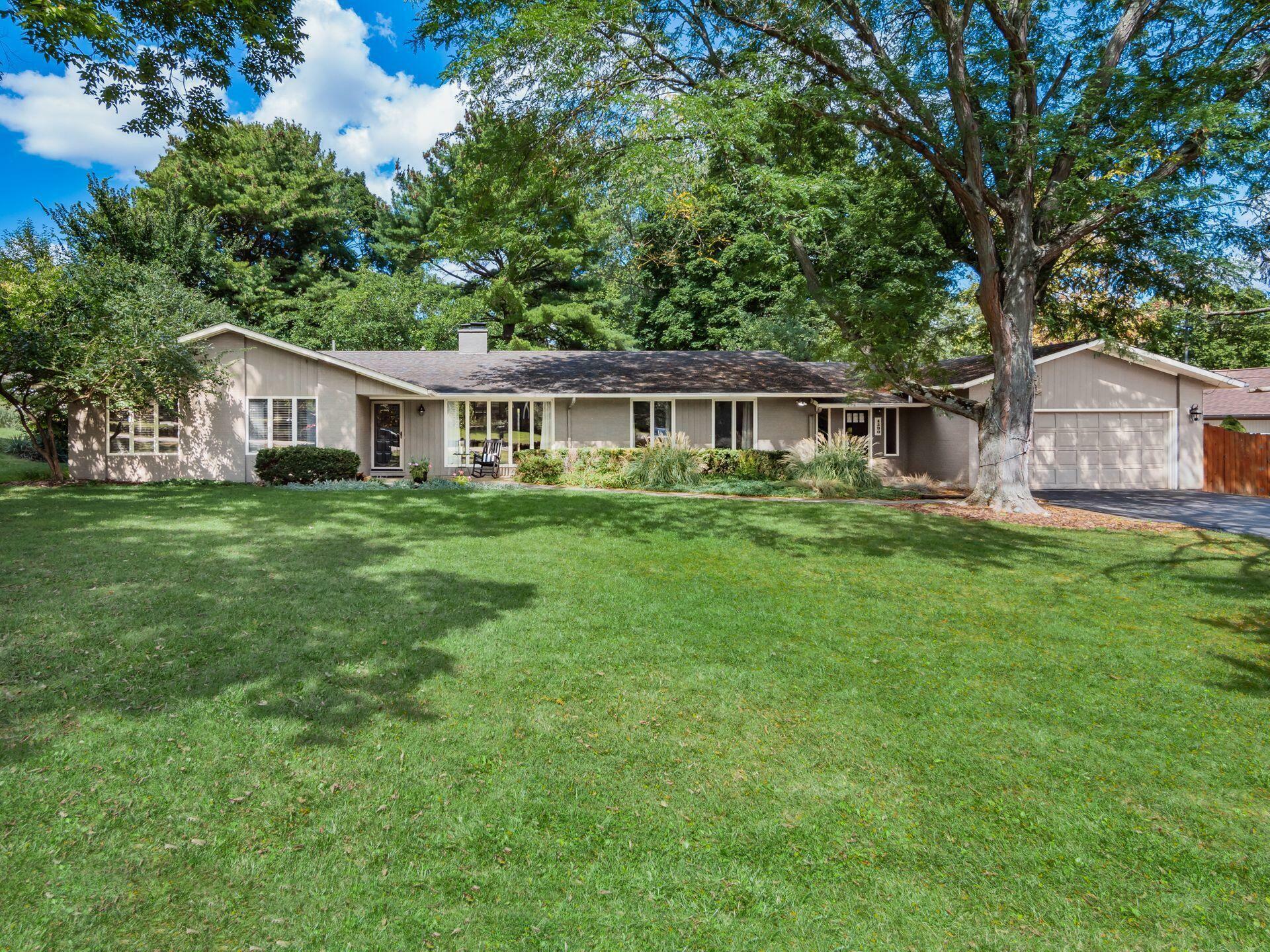 Property Photo: 4390 Anderson Drive OH 43221