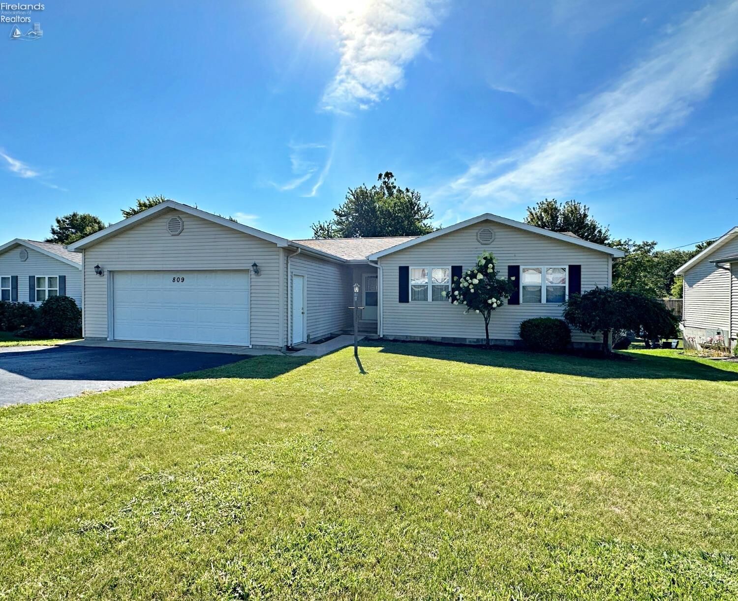 Property Photo: 809 S Sandusky Street OH 44883