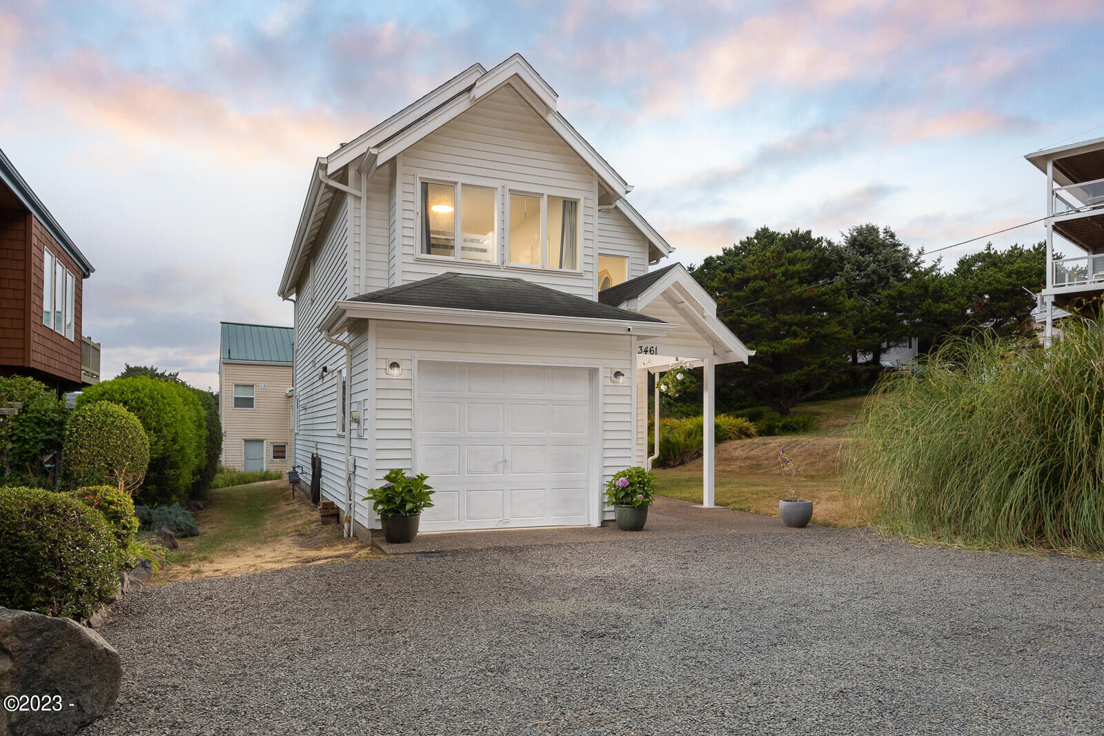 Property Photo: 3461 NW Lee Avenue OR 97367