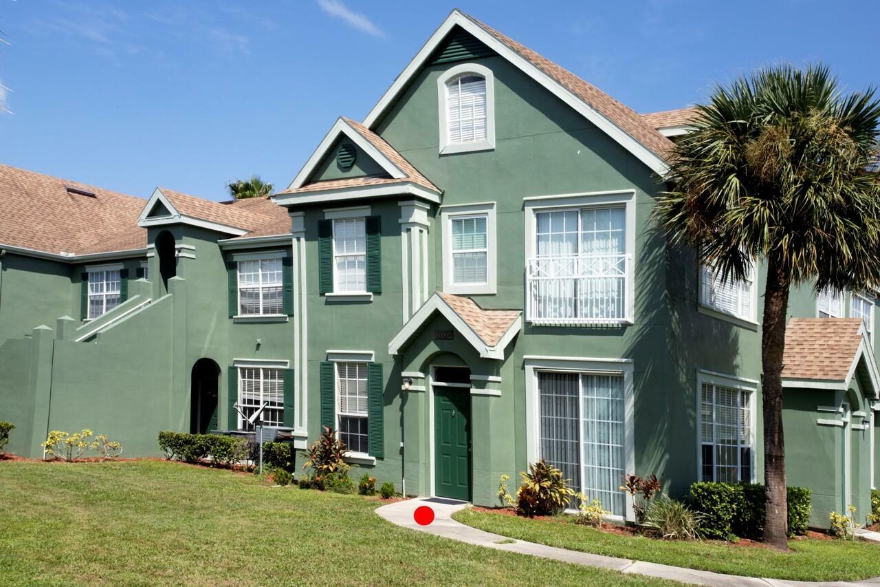 Property Photo: 10502 Windsor Lake Court 10502 FL 33626