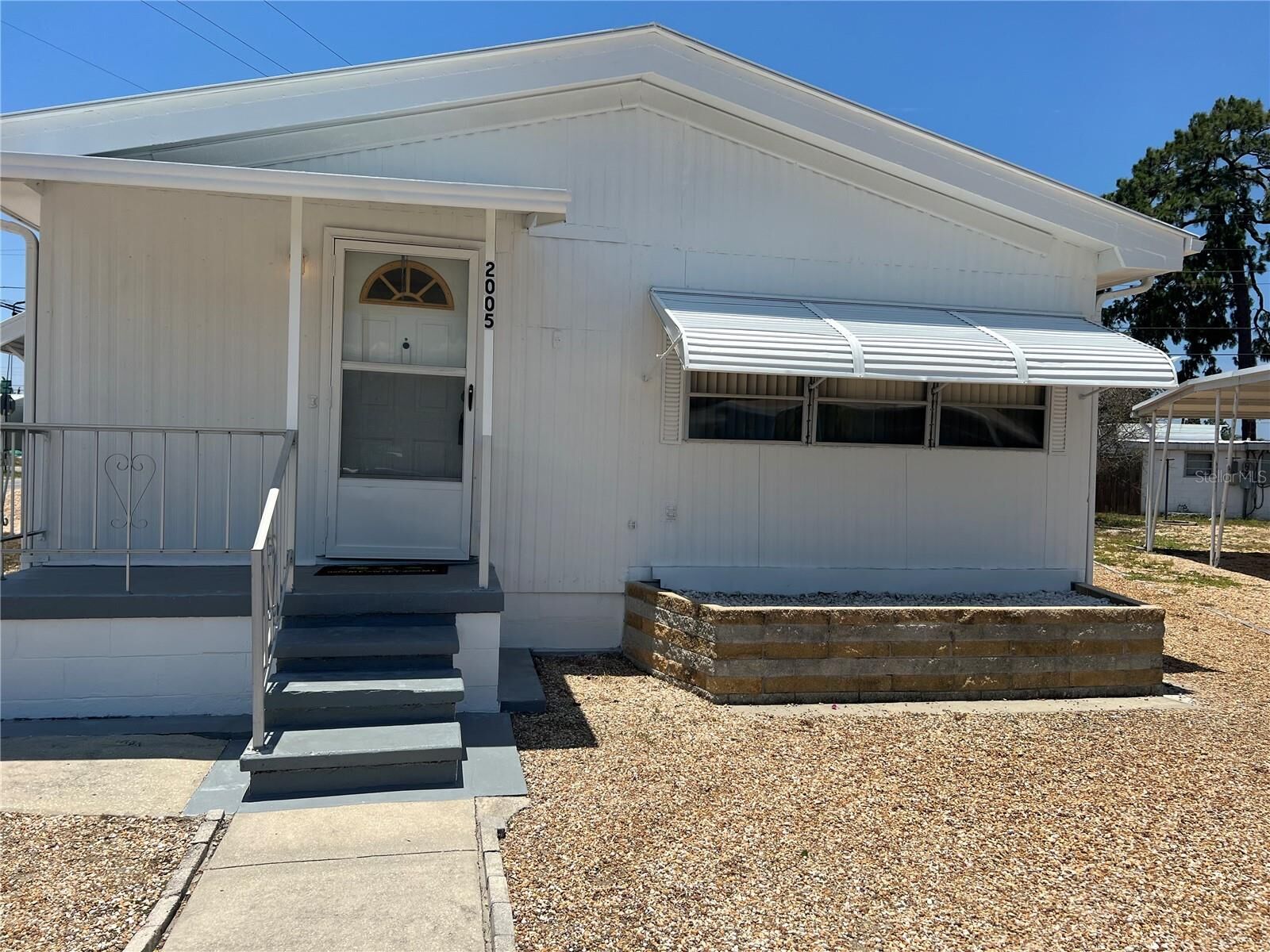 Property Photo:  2005 Melody Drive  FL 34691 