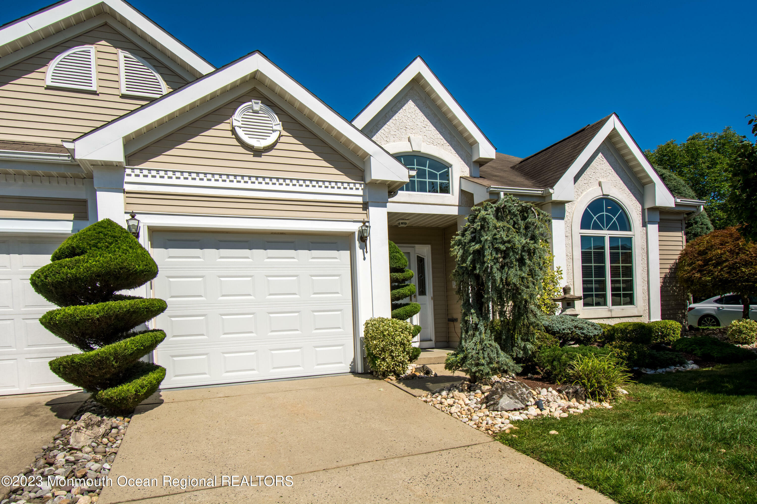 Property Photo: 2 Wellington Place NJ 08831
