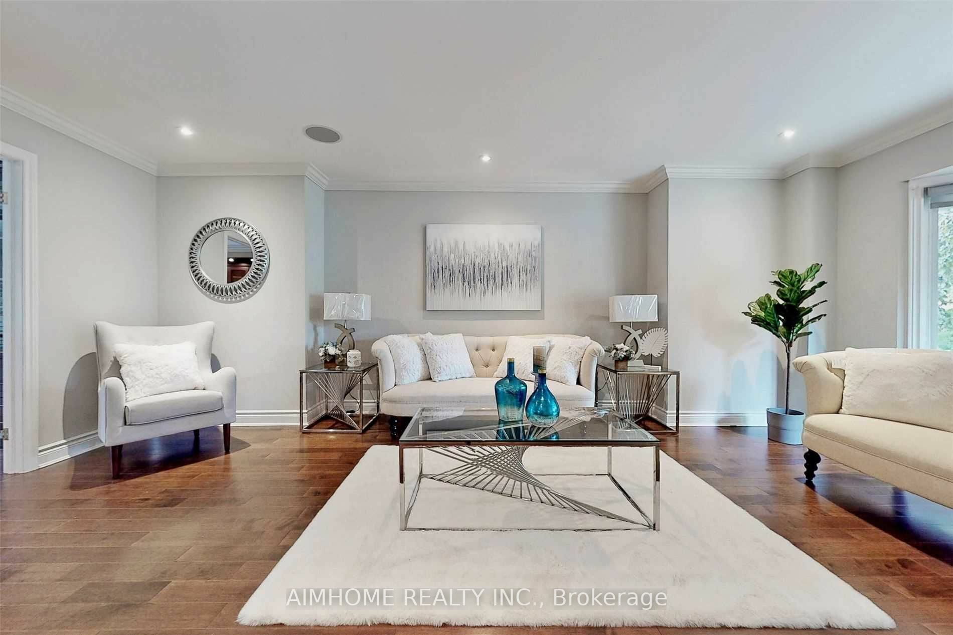 Property Photo: 5 Harmony Hill Cres ON L4C8Z1