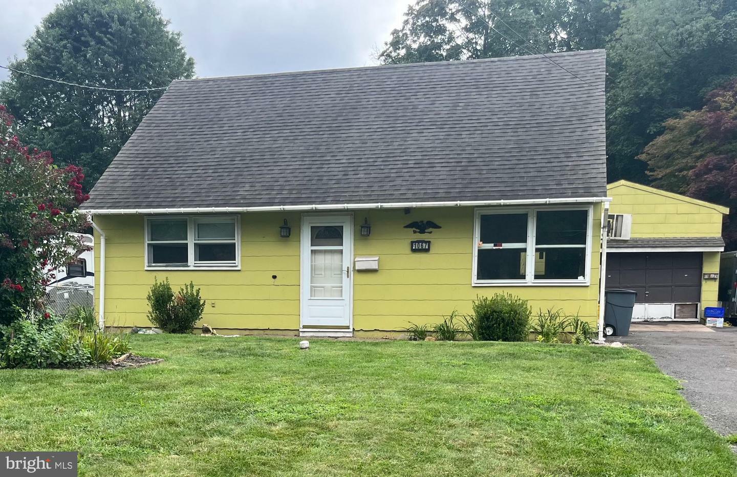 Property Photo: Terrace Blvd NJ 08618