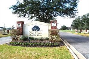 Property Photo: 1051 Lakeland Circle TX 77583