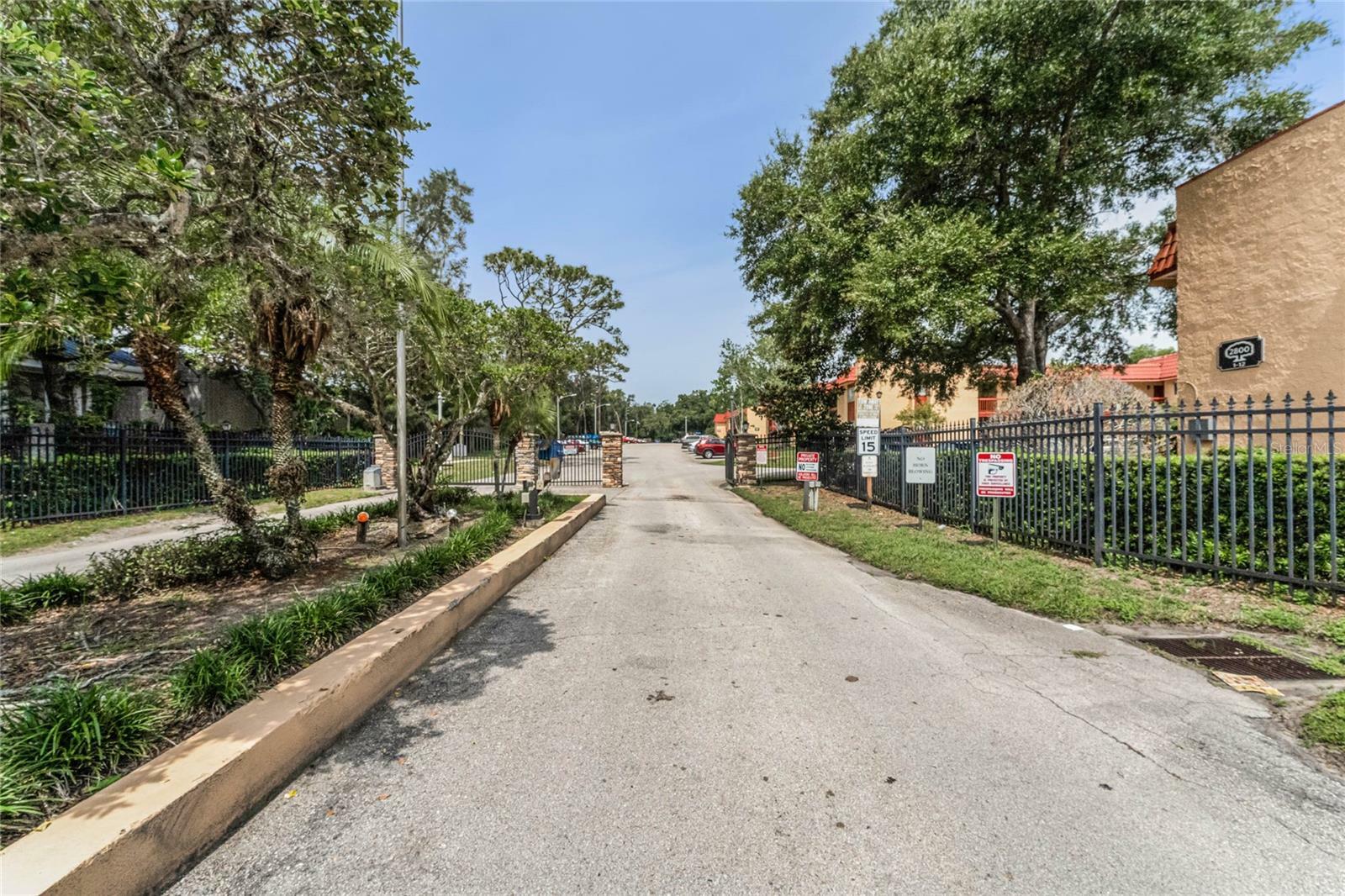 Property Photo: 2868 N Powers Drive 2 FL 32818