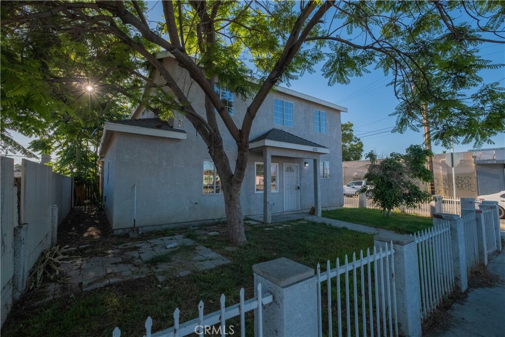 Property Photo:  802 W 134th Street  CA 90222 