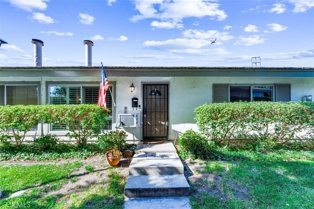 Property Photo: 14802 Newport Avenue 20B CA 92780