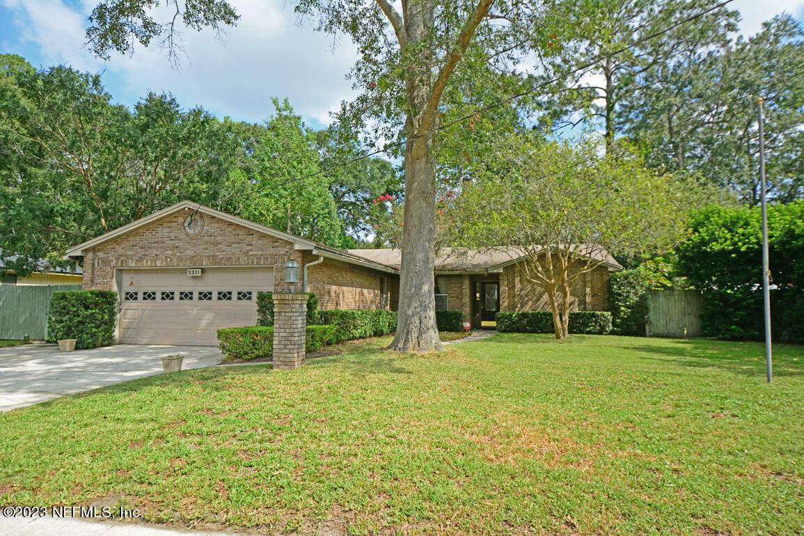 Property Photo:  5331 Coronet Drive  FL 32205 