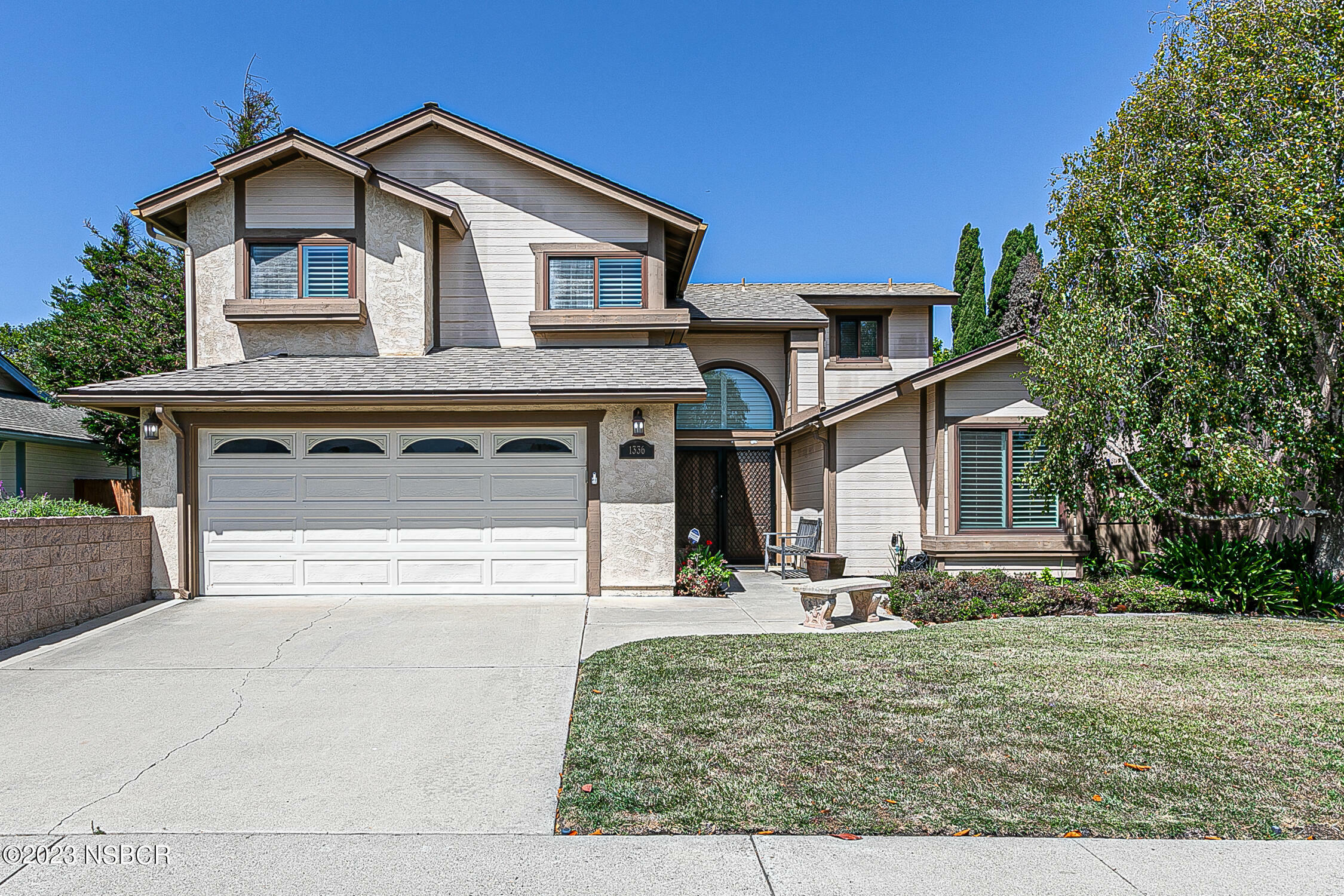 Property Photo: 1336 Village Meadows Drive CA 93436
