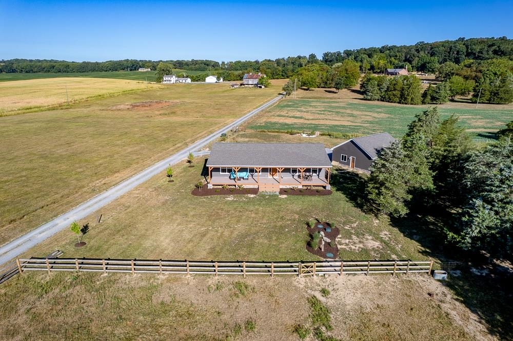 Property Photo: 5524 Cross Keys Rd VA 22841