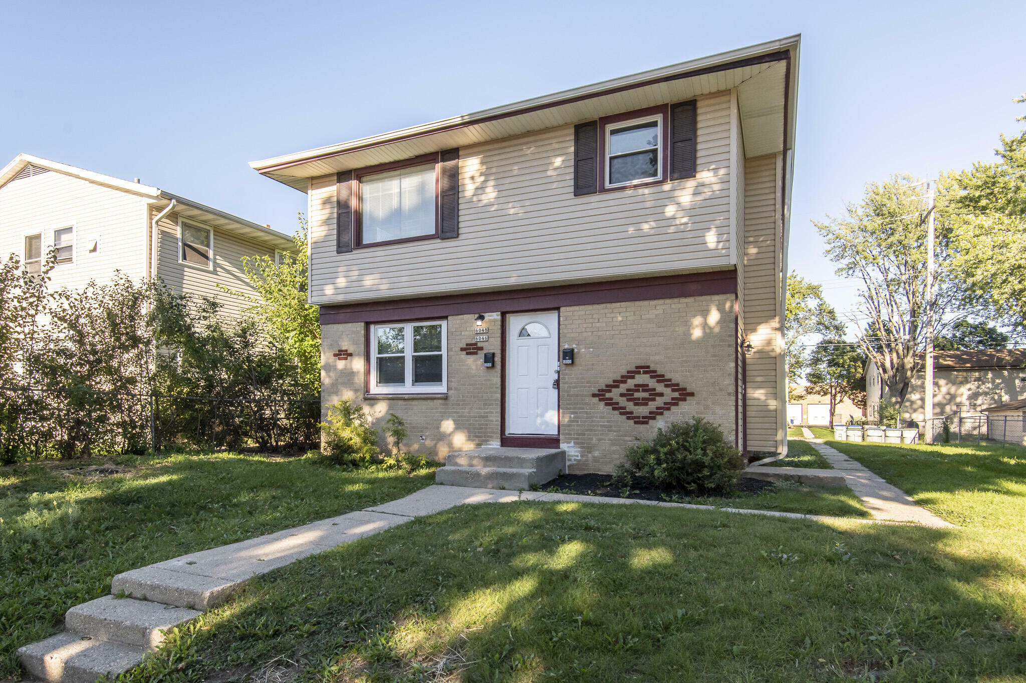 Property Photo: 6046 N 61st St 6048 WI 53218