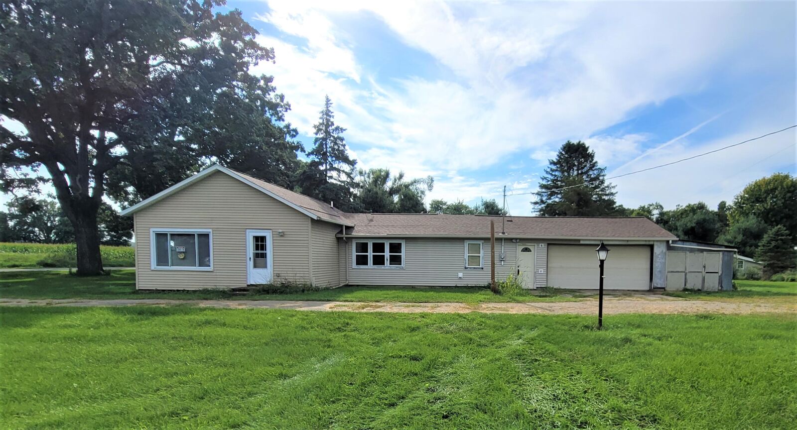 Property Photo:  675 Albion Road  MI 49224 