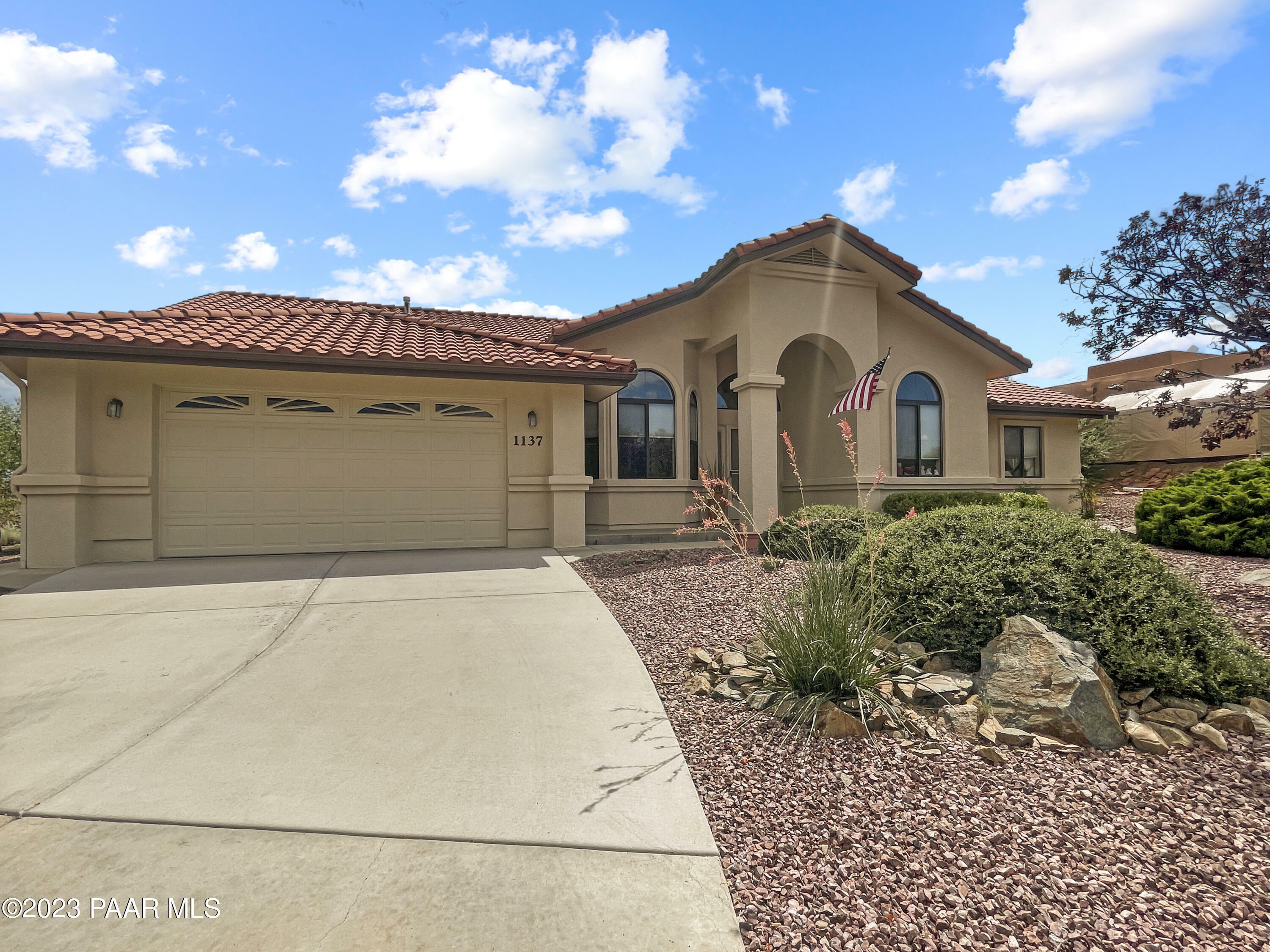 Property Photo:  1137 Sunflower Way  AZ 86305 