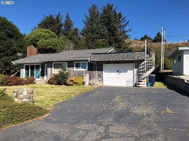94015 Doyle Point Rd  Gold Beach OR 97444 photo
