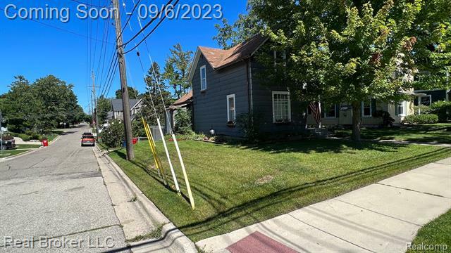 164 Albertson Street  Rochester MI 48307 photo