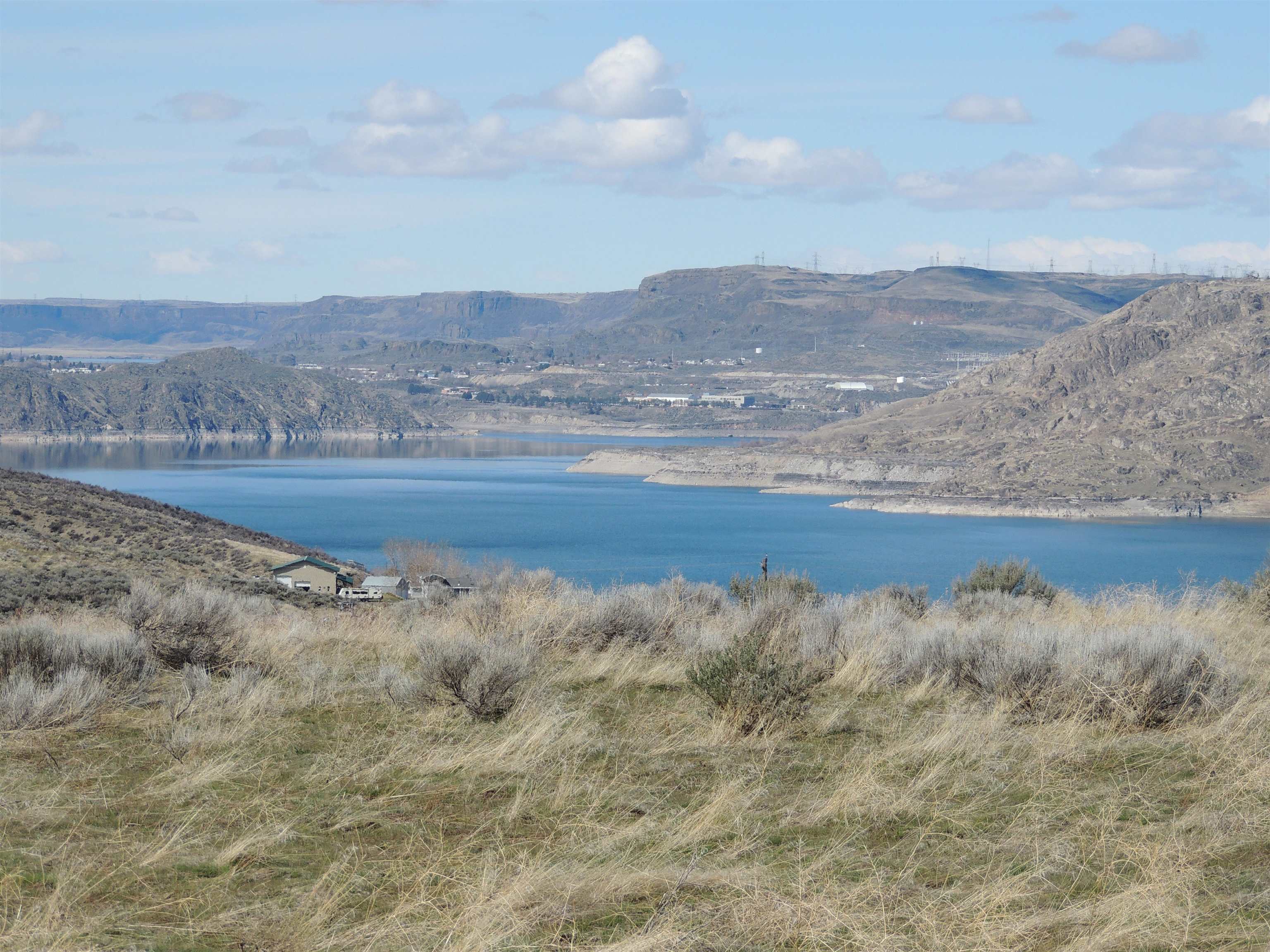 Property Photo: 46545 Meadowlark Ln. N. WA 99133