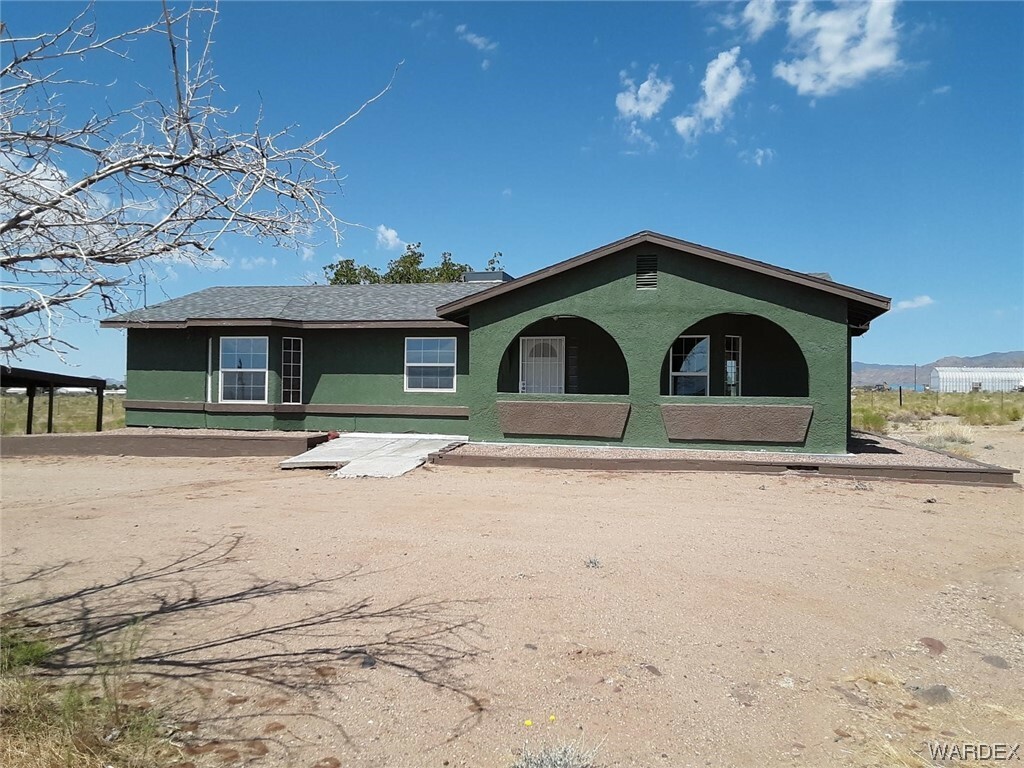 Property Photo:  3935 W Abrigo Drive  AZ 86413 