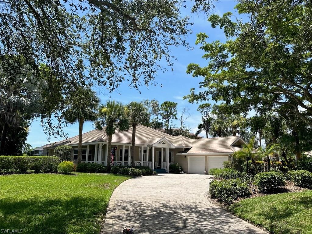 Photo de la propriété: 24800 Pennyroyal Dr FL 34134