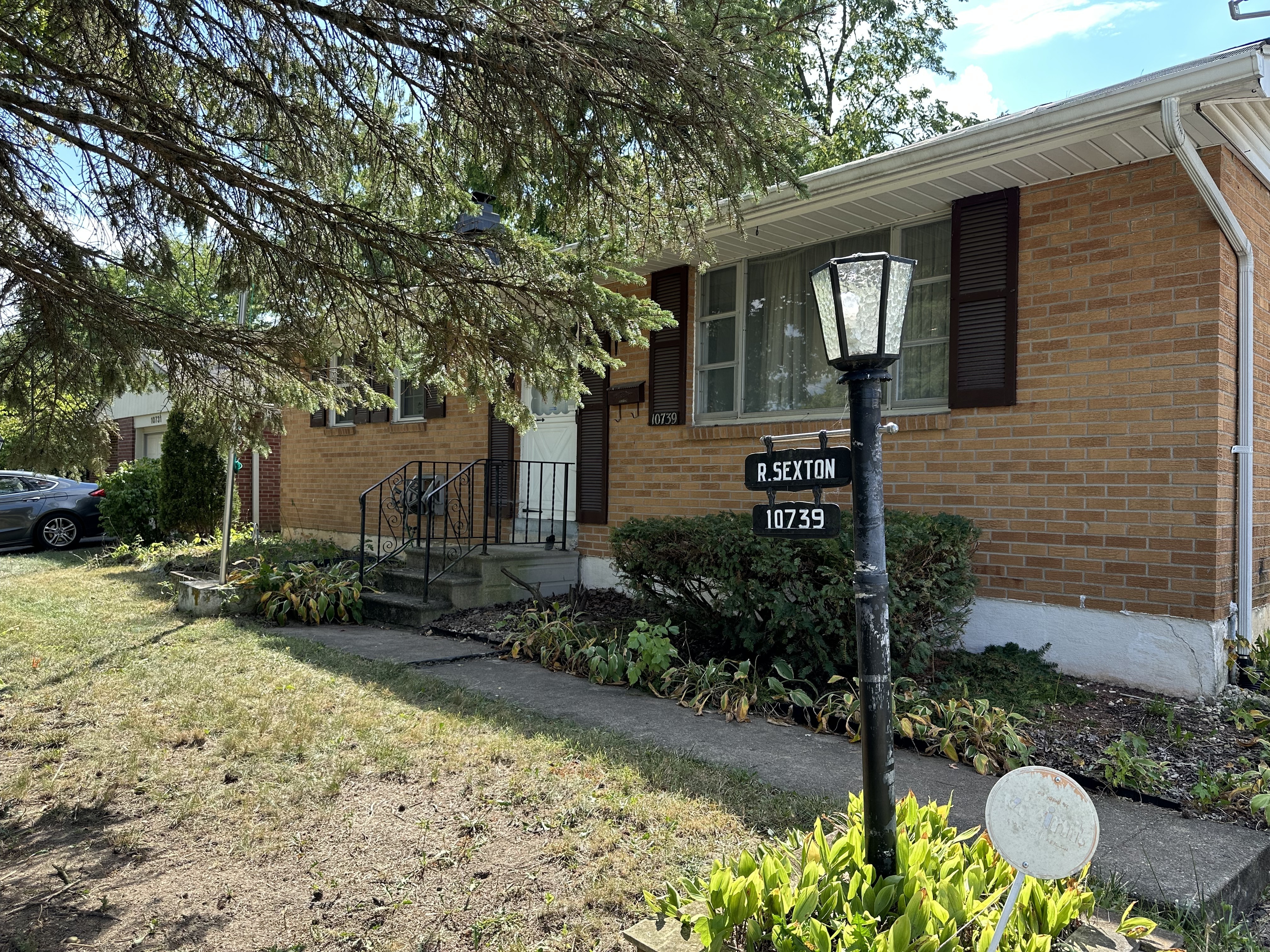 Property Photo: 10739 Valiant Dr OH 45231