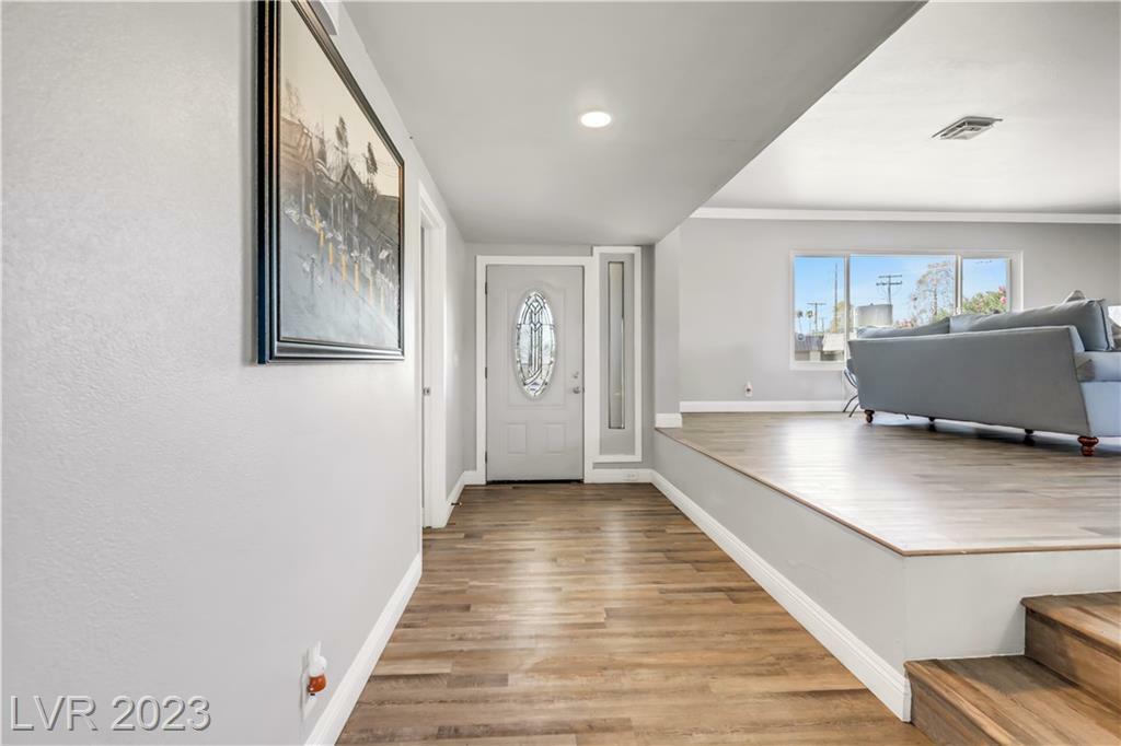 Property Photo: 3315 Dakota Way NV 89169