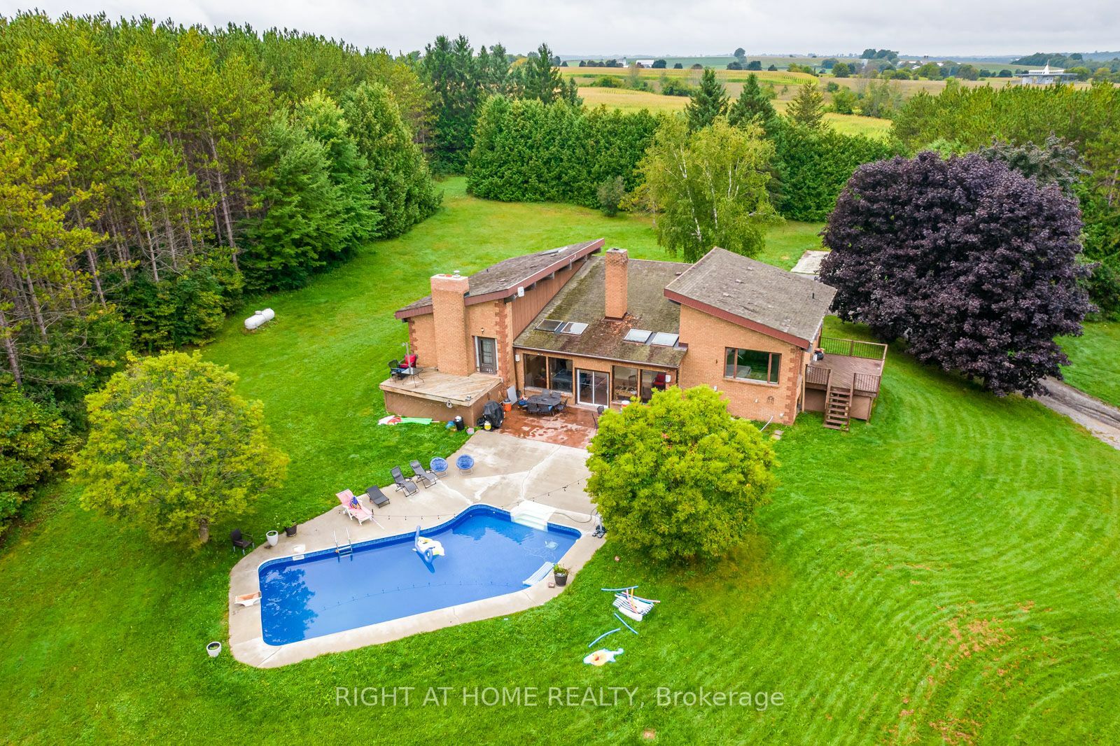 729 Fowlers Rd  Uxbridge ON L0C1C0 photo