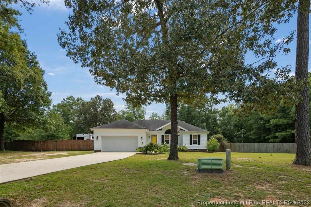 Property Photo:  188 Scarlet Oak Drive  NC 28376 