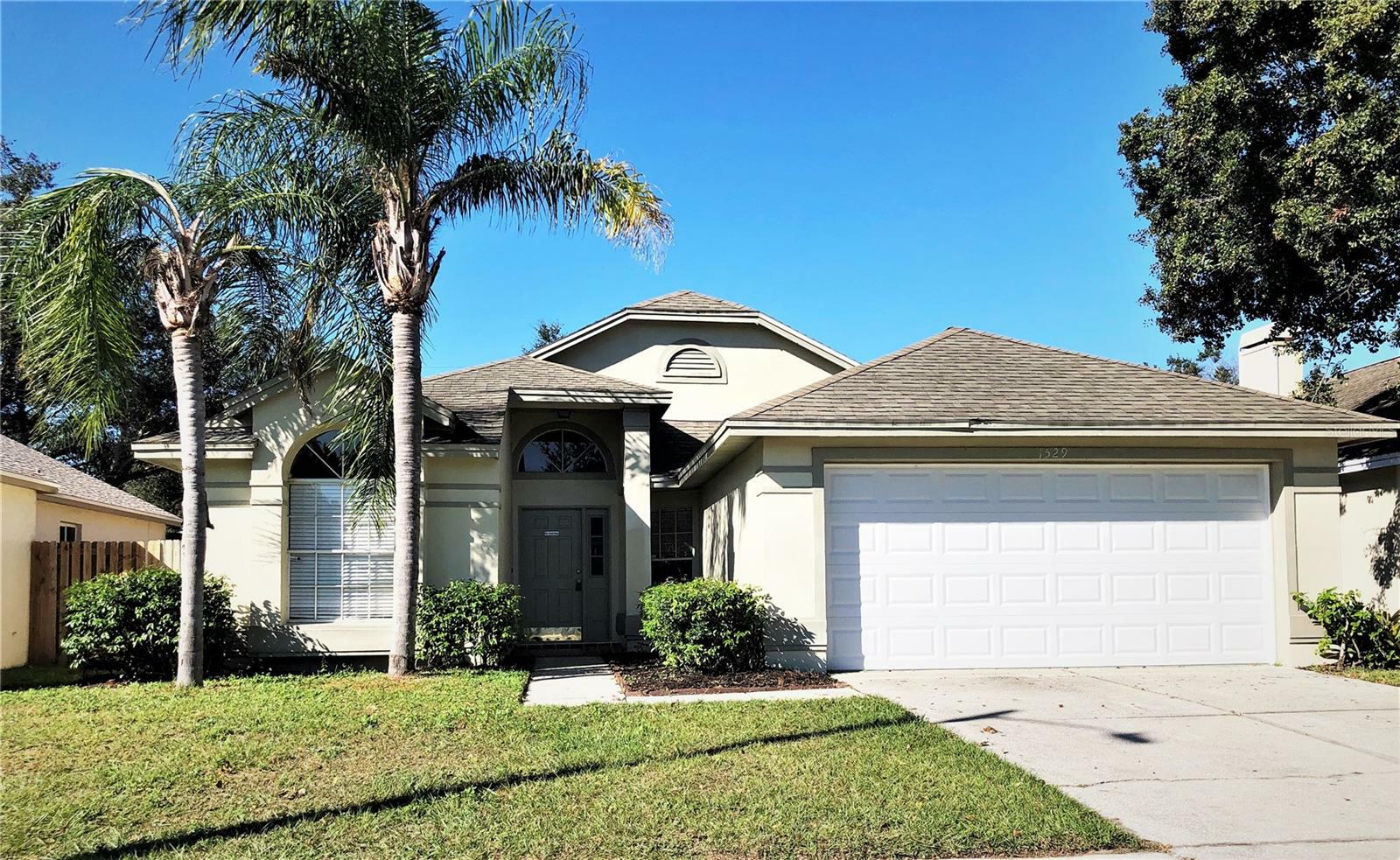 Property Photo:  1529 Chepacket Street  FL 33511 