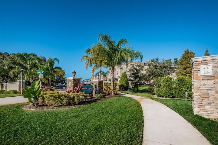 Property Photo:  454 Harbor Springs Drive  FL 34683 