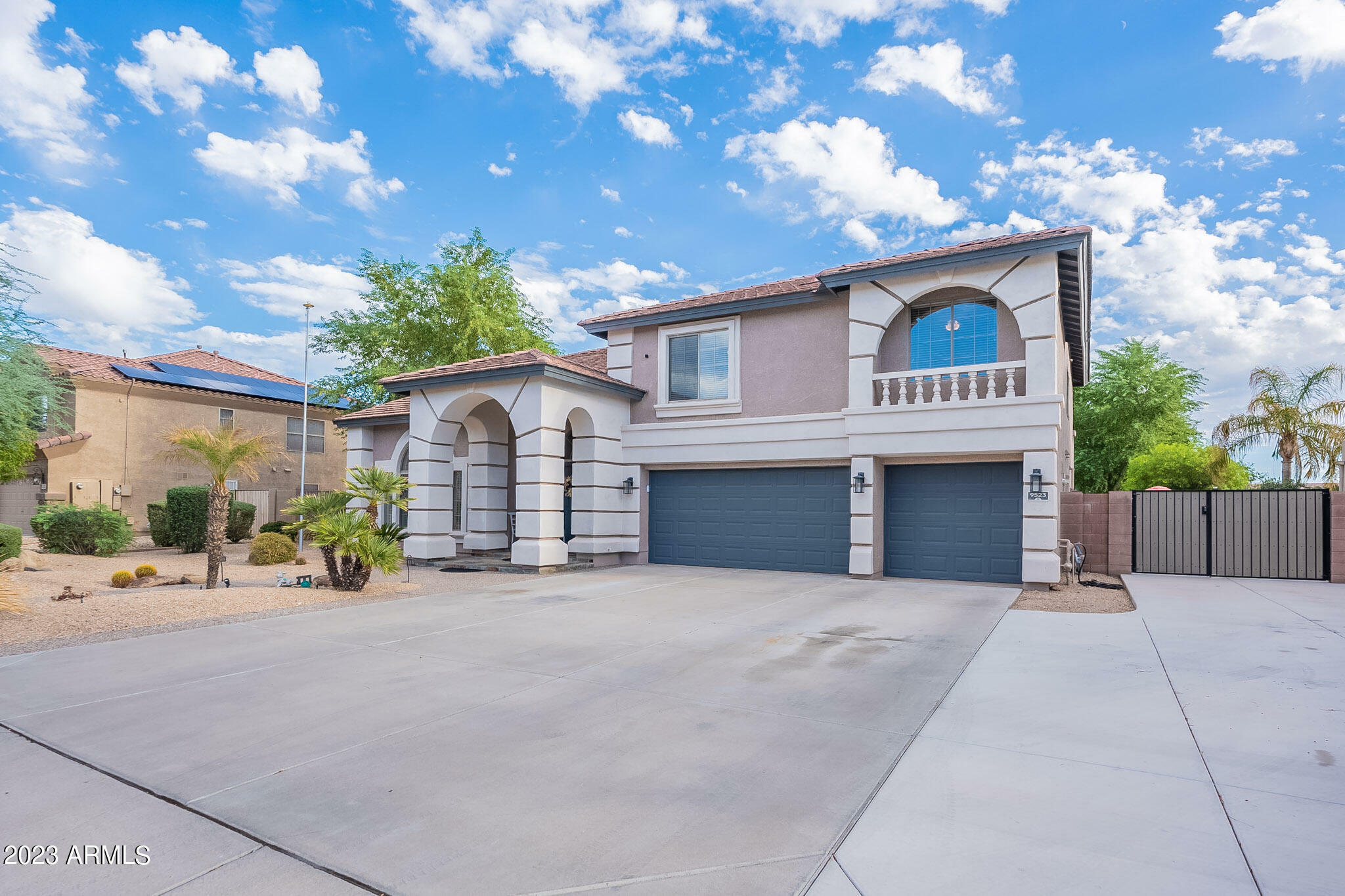 Property Photo:  9523 W Blue Sky Drive  AZ 85383 