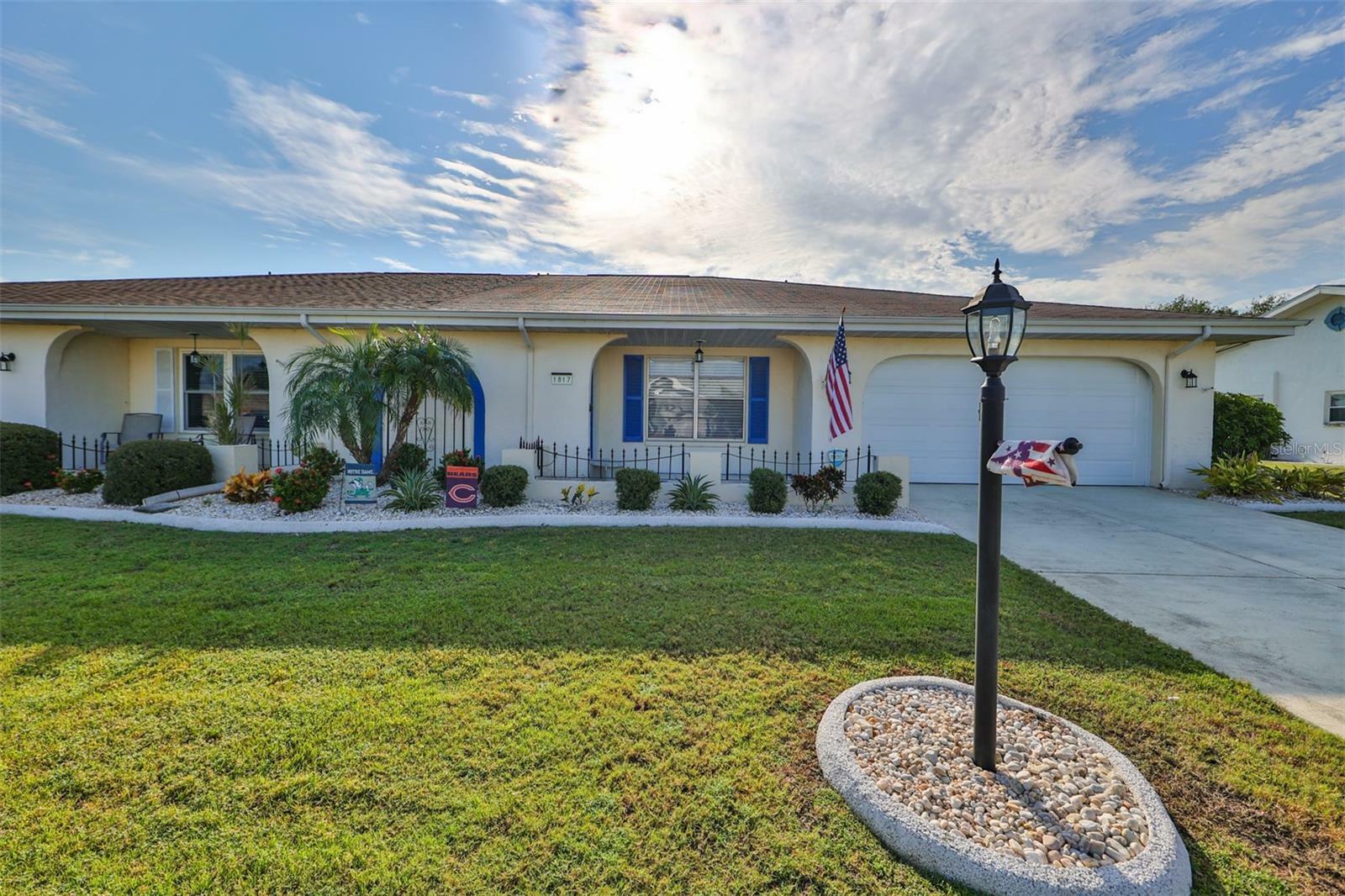 Property Photo: 1817 Adrean Place FL 33573