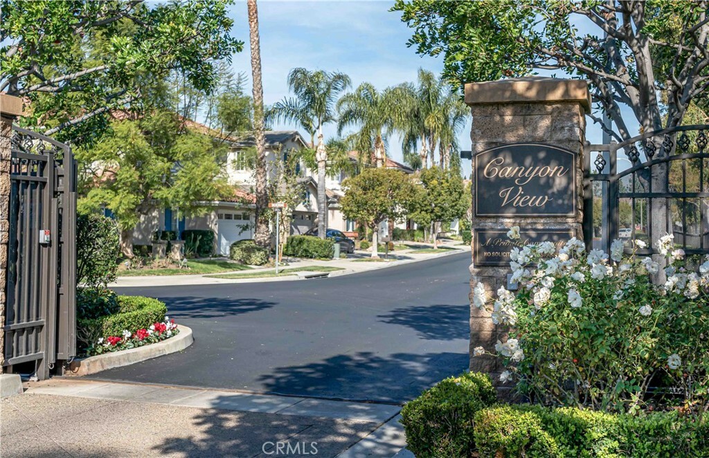 Property Photo: 19 Candlewood CA 92620