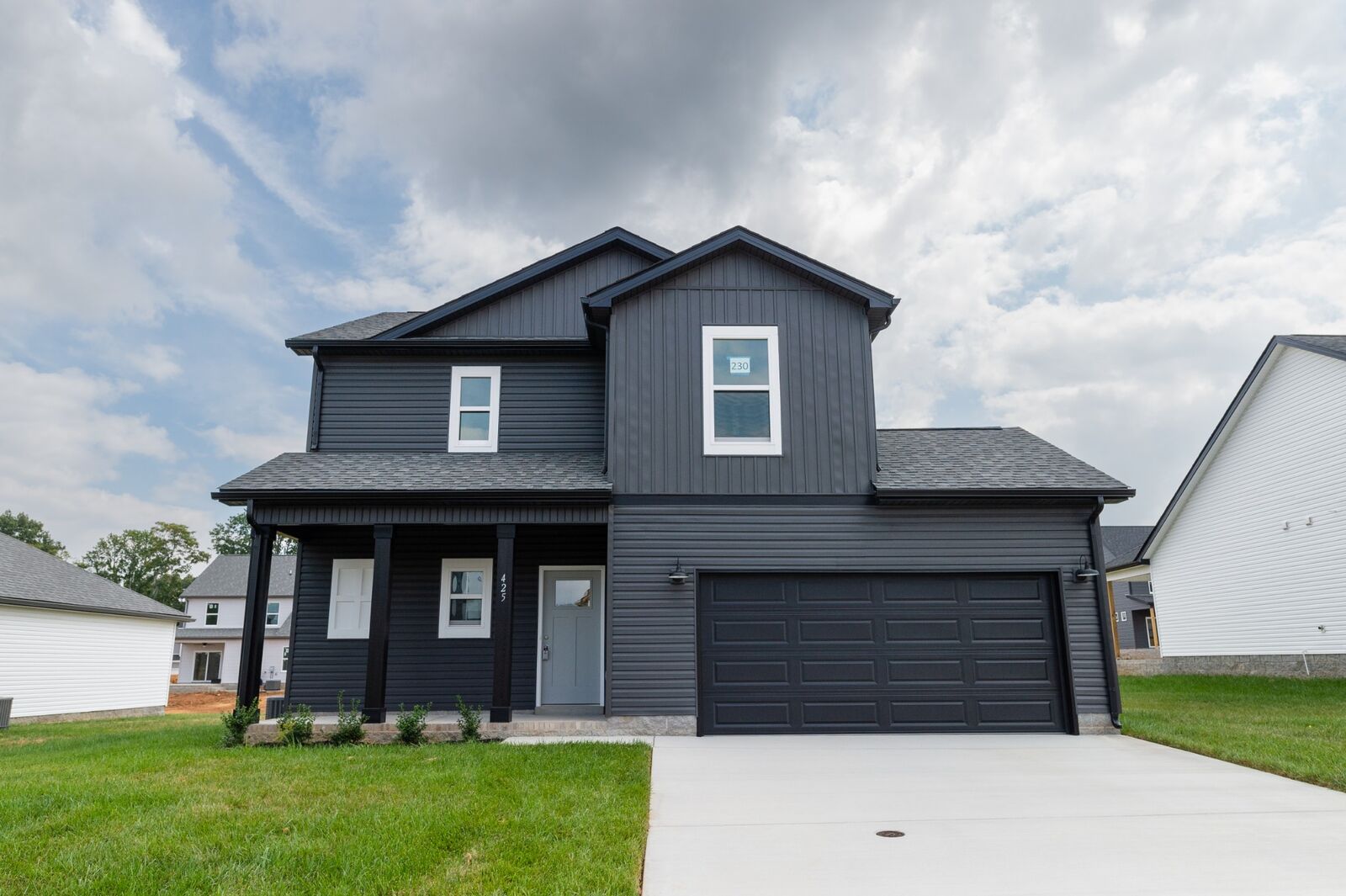 Property Photo:  425 Pomeroy Drive  TN 37042 